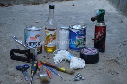 Garden скулптура от дърво с ръце