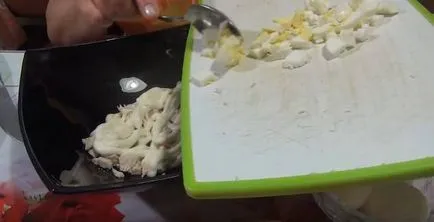 Пилешки салата с ананас и syrom- прости и вкусни рецепти