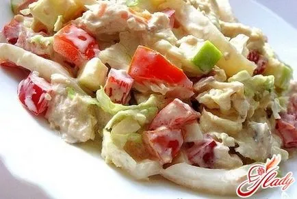 Китайско зеле салата с домати
