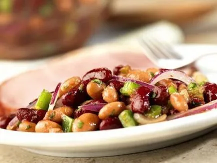 Салата с боб и пилешки вкусни рецепти