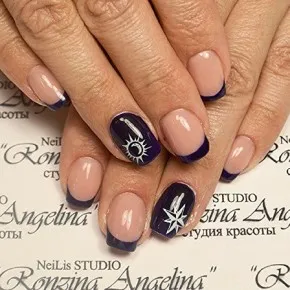 100 Blue маникюр снимка новости