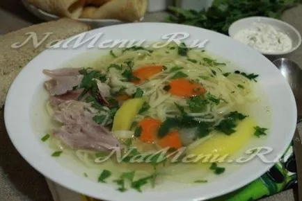 Супа с домашно приготвени спагети и пилешко стъпка рецепта за най-вкусните