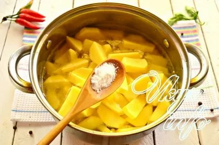 Печени картофи с месо в тенджера с една стъпка по стъпка рецепти снимки