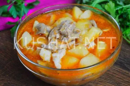 Печени картофи с месо и гъби