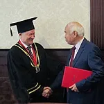 Изложения - Нова деня на откриването (театър) Изложения - Нова деня на откриването му