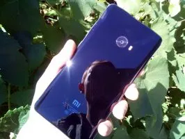 Отиде глобалната фърмуер MIUI 8