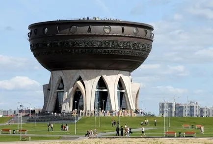 В Казан с деца