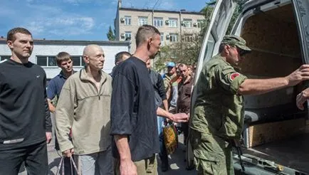 В продължение на стотици украински войници и офицери, получили присъди по време на войната