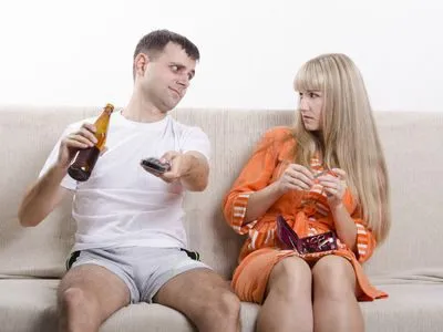 Sárkány és kecske (juh) férfiak és nők kompatibilisek szerelmes (juh) Sárkány és kecske (juh) férfiak és nők kompatibilis szerelmes