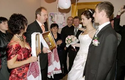 Благословение от родителите на сватбата на син и дъщеря му - митническо прощални думи на благословия, LS (сватба) Благословение от родителите на сватбата на сина си и дъщеря - митниците, разделителните думите на благословение ВУ