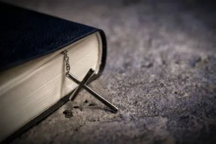 Ördögűzés, hogyan kell elvégezni a helyesírás Exorcist, otchitka (varázslat) Hogyan végezzen ördögűzés varázslat Exorcist, otchitka