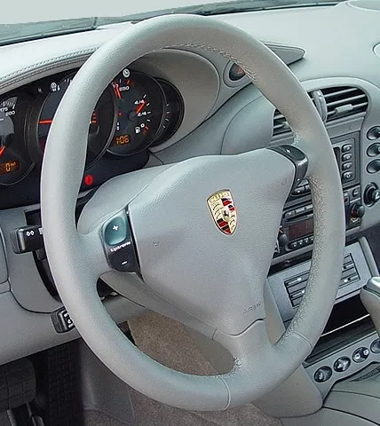 Какво е най-типтроник в колата, как Tiptronic в колата и как да го използвате