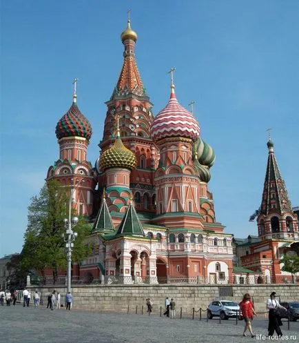 Атракции Червения площад в Москва