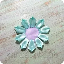 Далия kanzashi - 8 работни срещи в снимки и видео формат