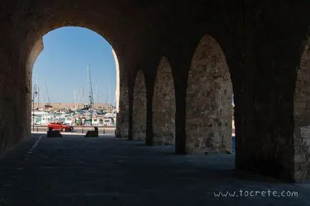Хераклион (Ираклион, ηράκλειο) - сайт за Крит