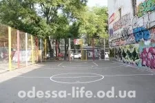 Как е Lva Tolstogo улица (снимка) на - City - Новини Одеса и Одеса региона