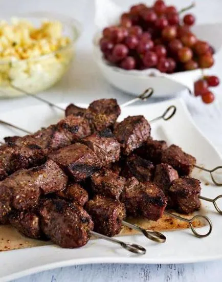 Как да направите кебап сочни и вкусни