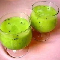 Smoothies - (30 recept) fotókkal a (ízlés trópusi koktél) Smoothies - (30 recept) fotókkal on