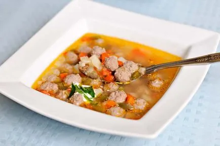 Húsgombóc darált húst főzés leves - egy klasszikus recept