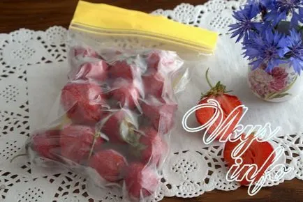 Как да замрази ягоди през зимата у дома