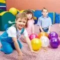 Когато (колко часа) бебетата започват да се види как той вижда бебето