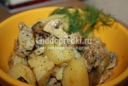 Картофена яхния с пиле
