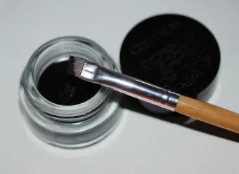 Gel szemceruza, mint a szemét, hogy hogyan válasszuk ki a jogot, hogy