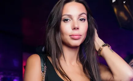 Оксана Samoilova преди и след пластмаса - 300