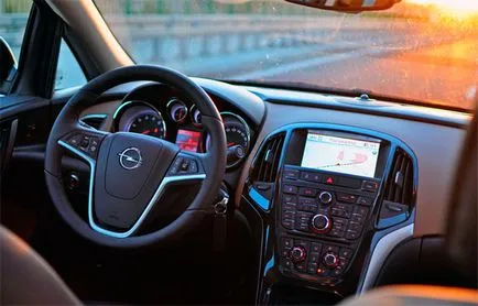 Opel Astra седан 1