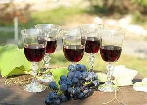 Най-простият рецепта за домашно вино