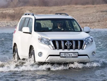 Сравнение Прадо или Land Cruiser Toyota Land Cruiser 200 срещу Toyota Prado (заемаш) Сравнете Прадо и Land Cruiser Toyota Land Cruiser 200 срещу Toyota Prado