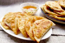 Печени картофи с пиле в тенджера - стъпка по стъпка рецепти