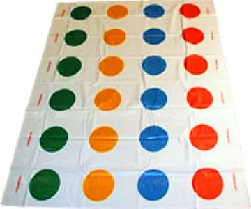 Twister с ръцете си, Inform