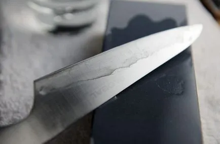 Научете как да се изострят кухненски ножове на собствените си - практически съвети