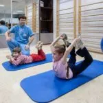 Назад упражнения - обучение по фитнес зала, тренировъчна програма за жени