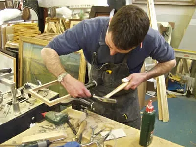 Как да отворите печеливш бизнес Framing Workshop