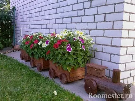 Дизайн на клумби и цветарници