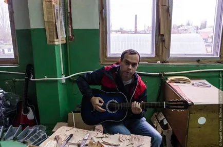 Тъй като е направена китара Тъй като е направена китара