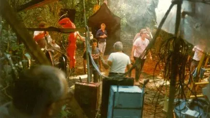A 30 éves a film, miért Van Damme elutasította a „ragadozó” forgatás - hírek képekben (Damme) A 30 éves a film, miért Van Damme elutasította a „ragadozó” forgatás - hírek képekben