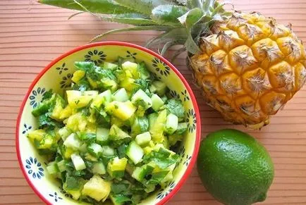 Салата с пиле и Анас