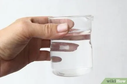Как да направите водата, така че тя блестеше