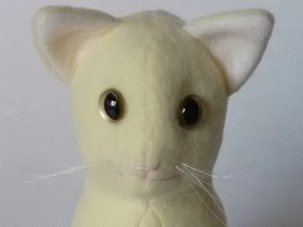 Cat меки играчки със собствените си ръце