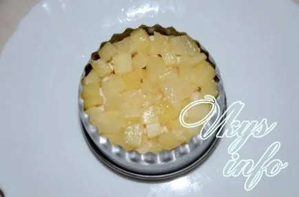Салата с пиле и Анас