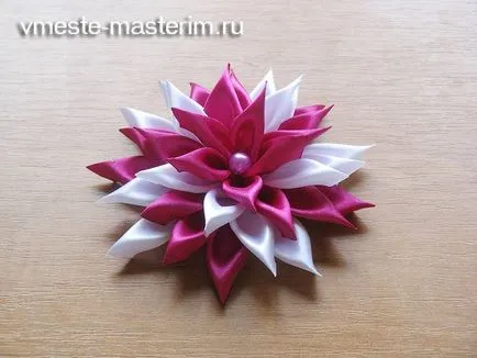 Цветя за коса с ръцете си