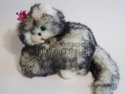 Cat меки играчки със собствените си ръце