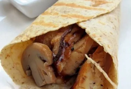 Hogyan kell elkészíteni és csomagolja a Shawarma pita házi receptek, húsételeket (pita) Hogyan kell elkészíteni és csomagolja a Shawarma pita házi receptek, húsételeket