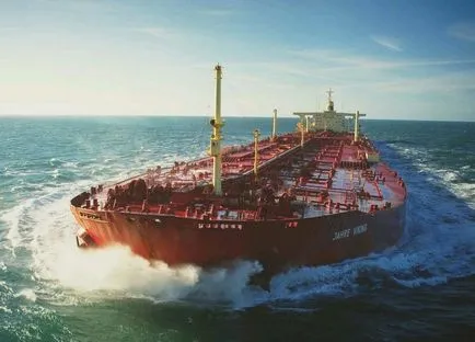 Кораб повече от Титаник