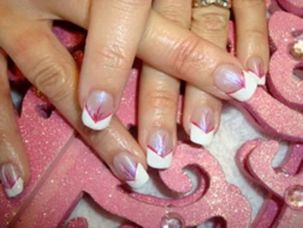 Рисунки с червени нокти