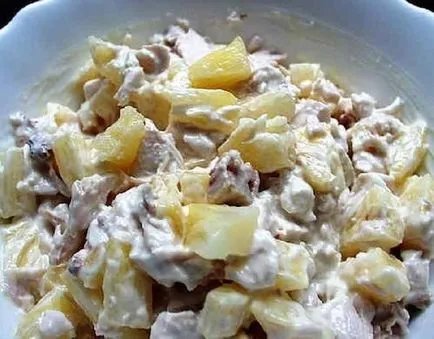 Салата с пиле и Анас