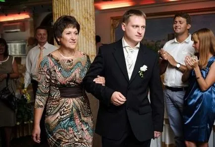Рокли за носене на сватба